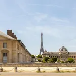 Veeve - A Vision In Vaugirard